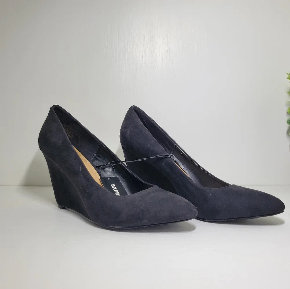 Classic Black Wedge Pumps - Express